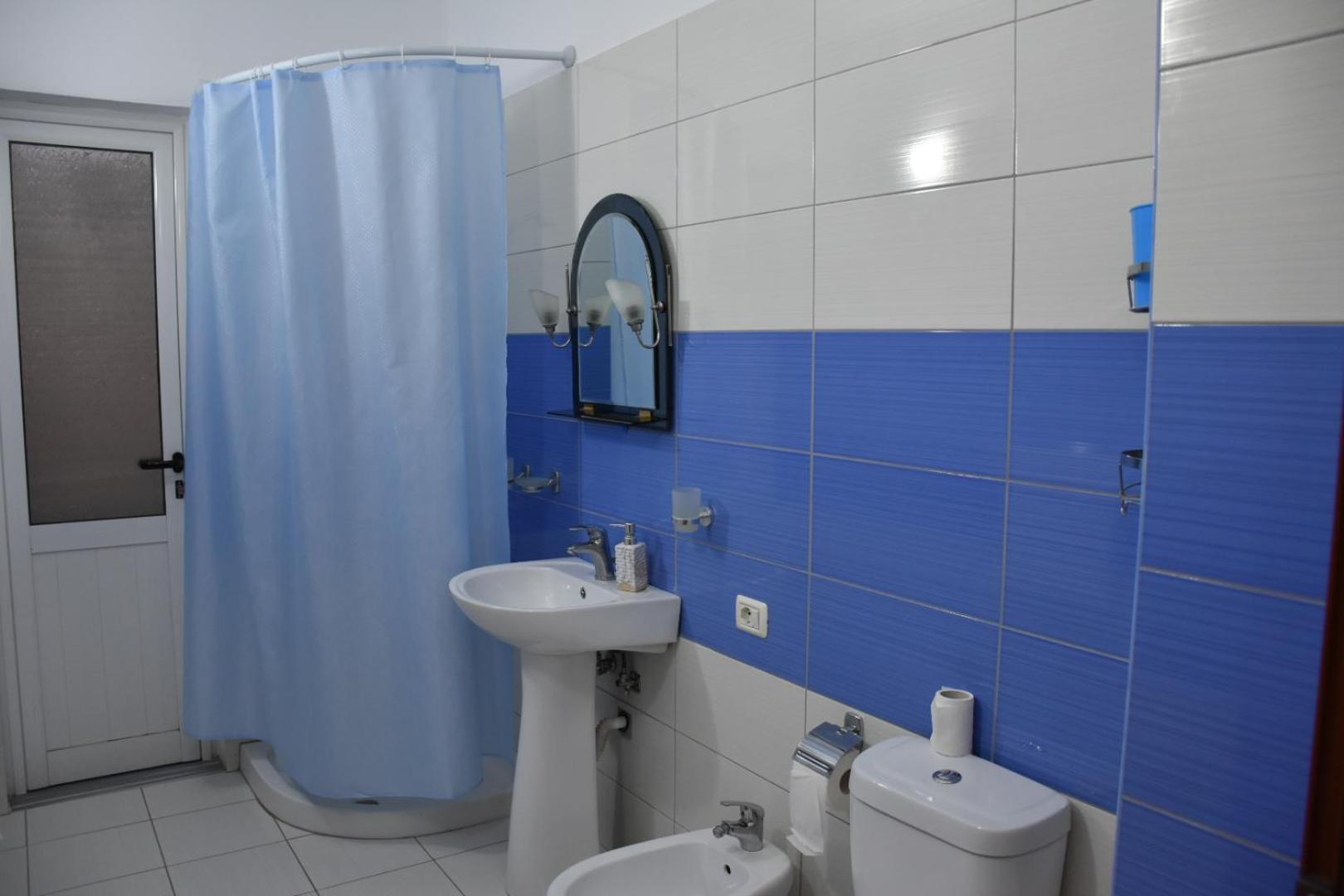 Leo Apartment Përmet Zewnętrze zdjęcie